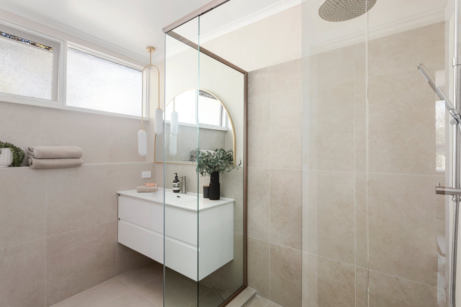 Real Estate and Property in 3/2 Victoria Street, Elsternwick, VIC