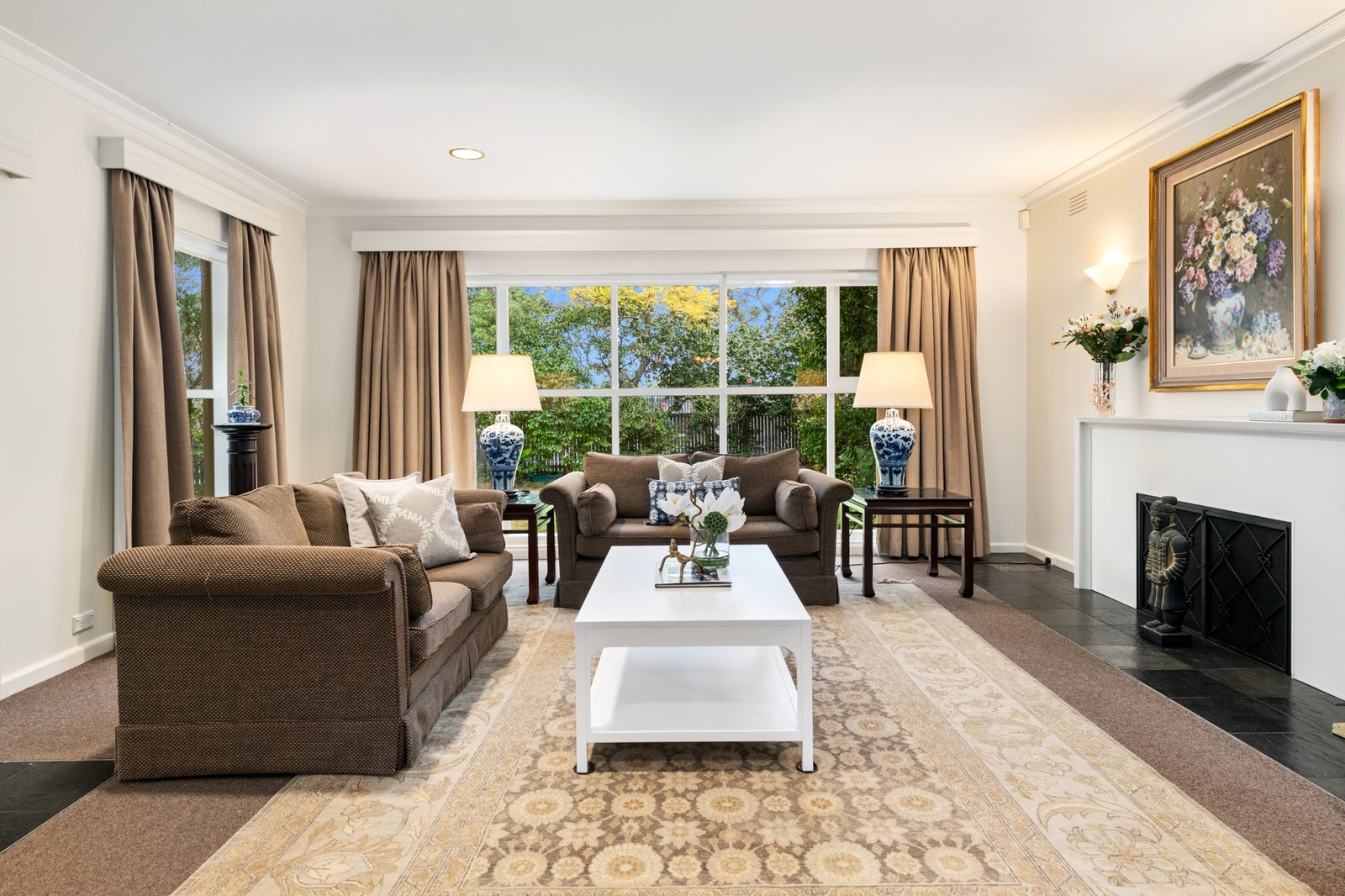 Gallery: 32 View Mount Road