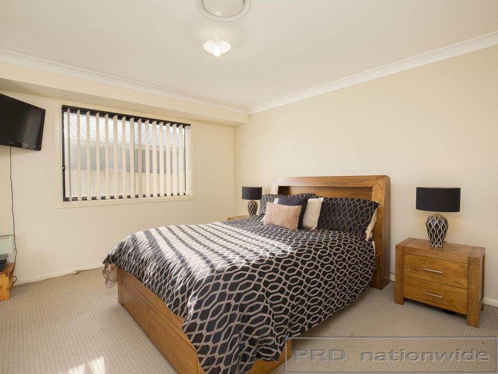 32 Vikki Avenue RUTHERFORD 8