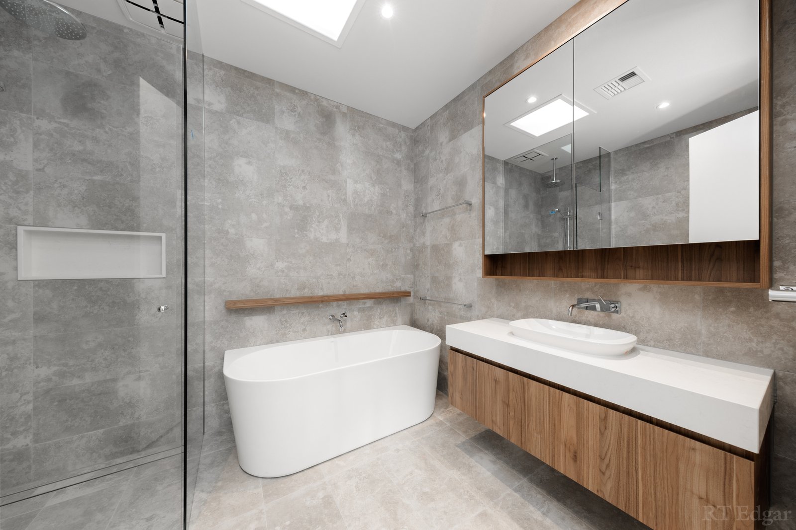 Real Estate and Property in 32 Vintage Avenue, Doncaster, VIC