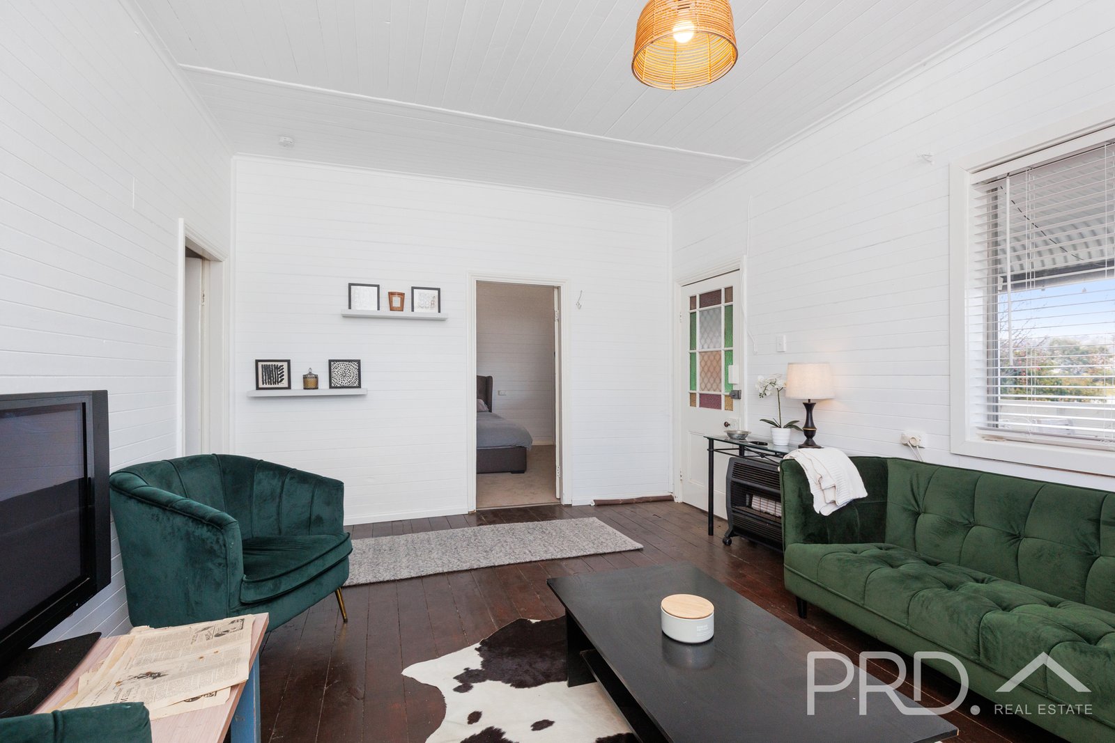 32 Vyner Street TUMUT 2