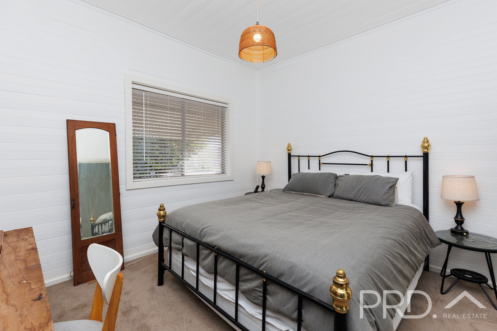 32 Vyner Street TUMUT 5