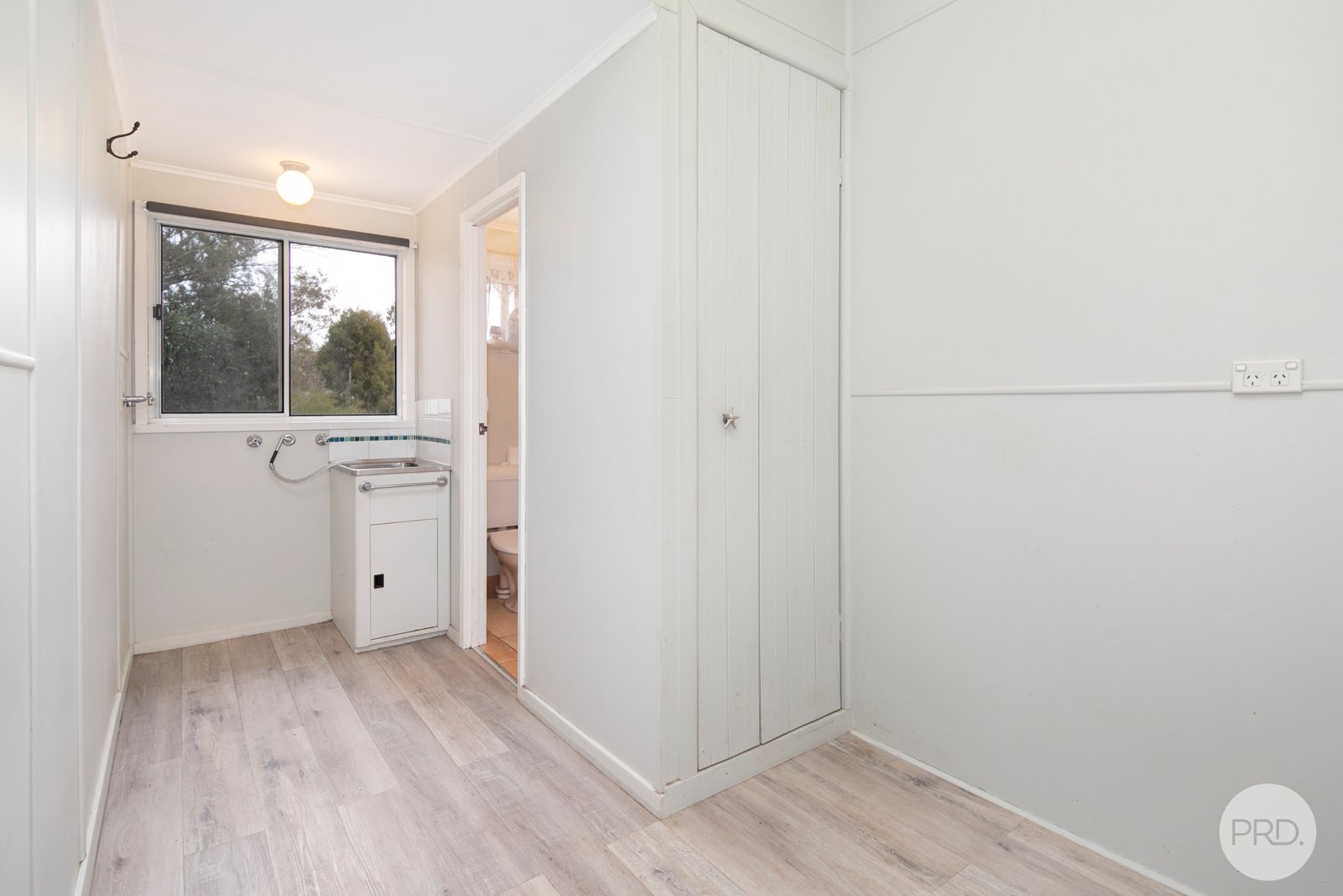 32 Waldy Street LEXTON 11