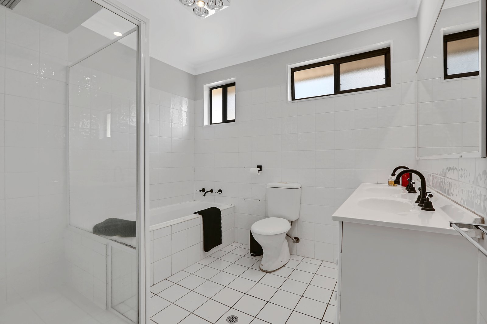 32 Wallabah Way KOONAWARRA 7