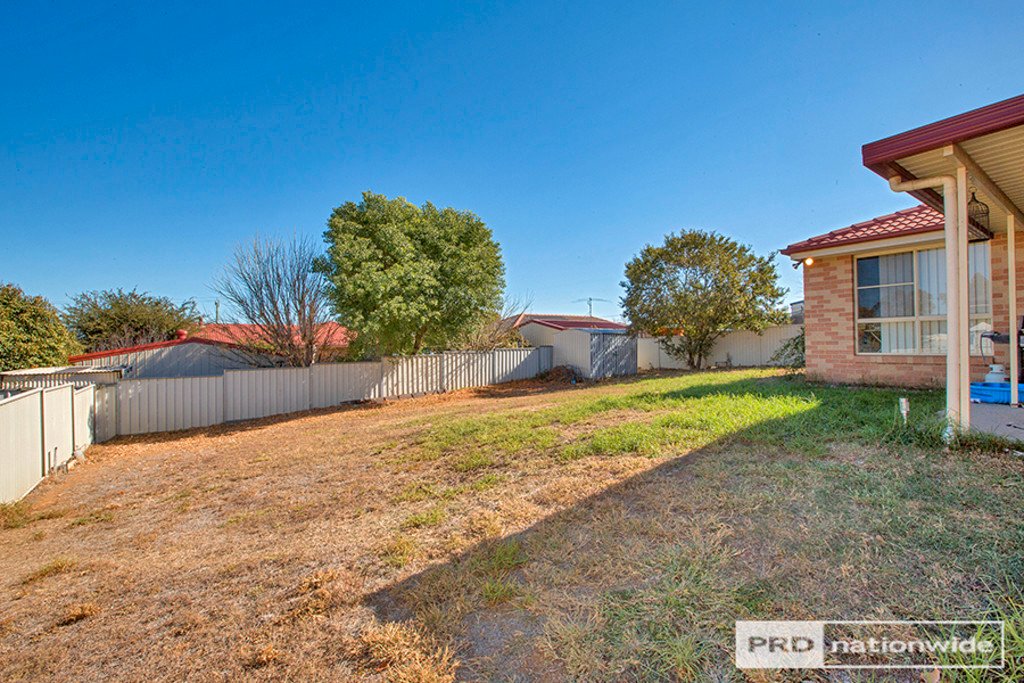 32 Wallamoul Street TAMWORTH 10