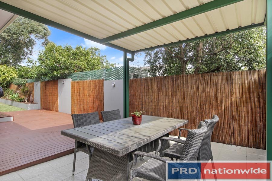 3/2 Waratah Street OATLEY 10