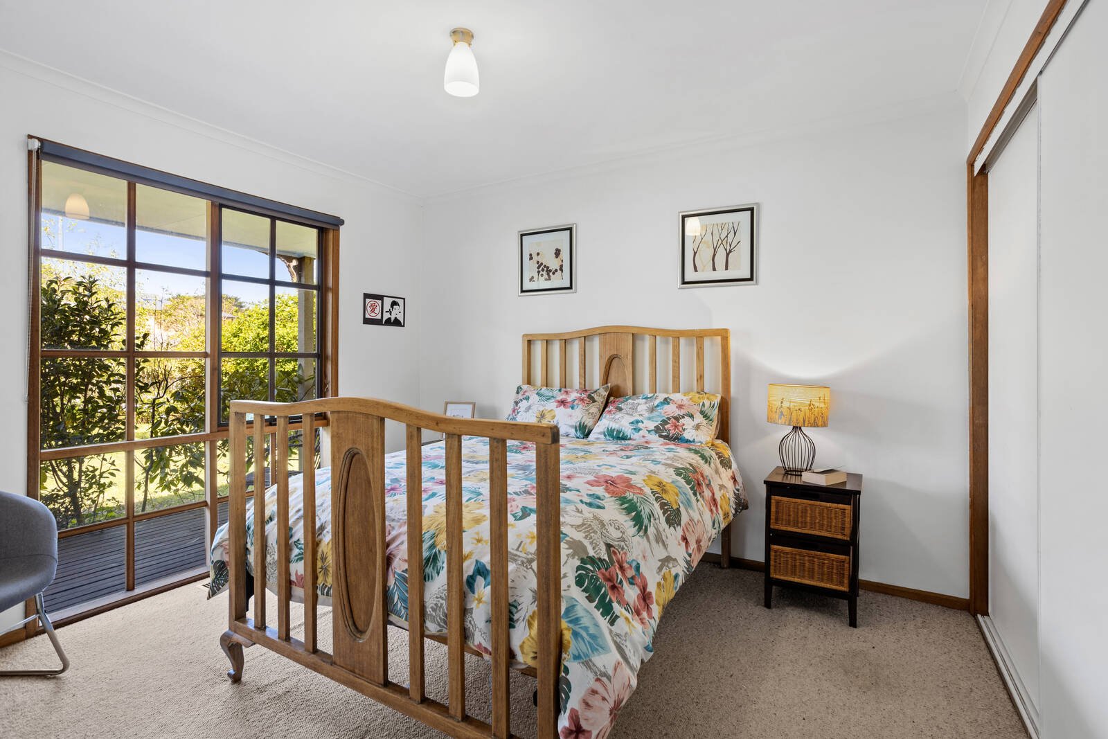 Real Estate and Property in 32 Washington Lane, Woodend, VIC