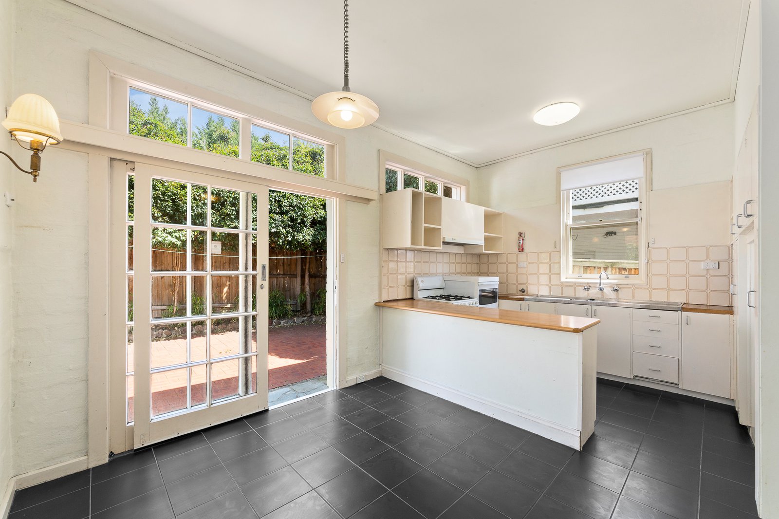 Real Estate and Property in 32 Washington Street, Toorak, VIC