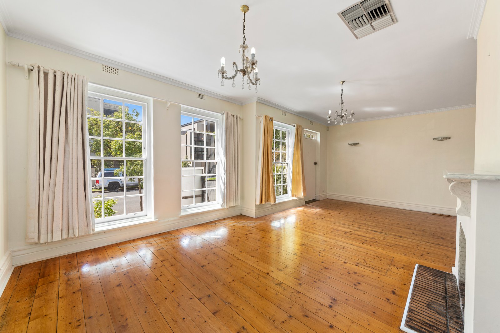 Real Estate and Property in 32 Washington Street, Toorak, VIC