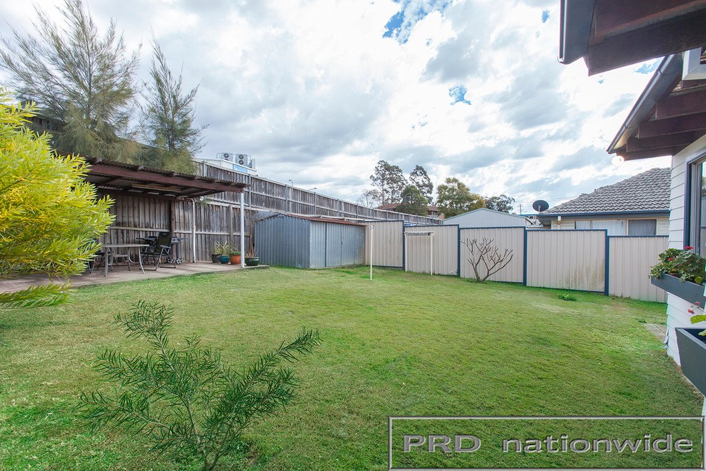 32 Weblands Street RUTHERFORD 12
