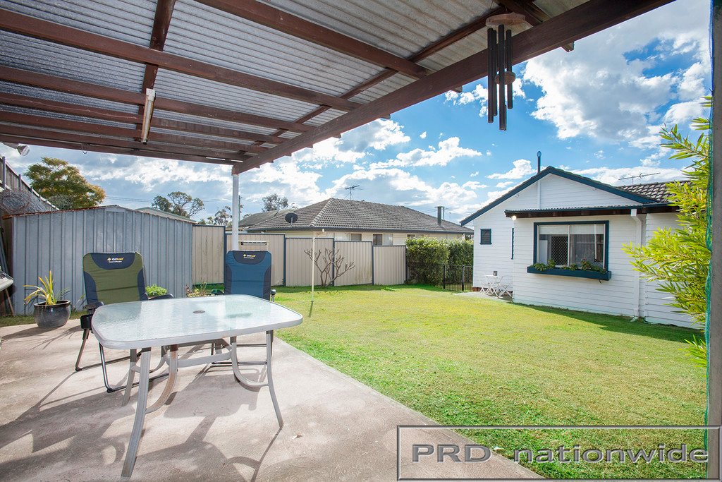 32 Weblands Street RUTHERFORD 13