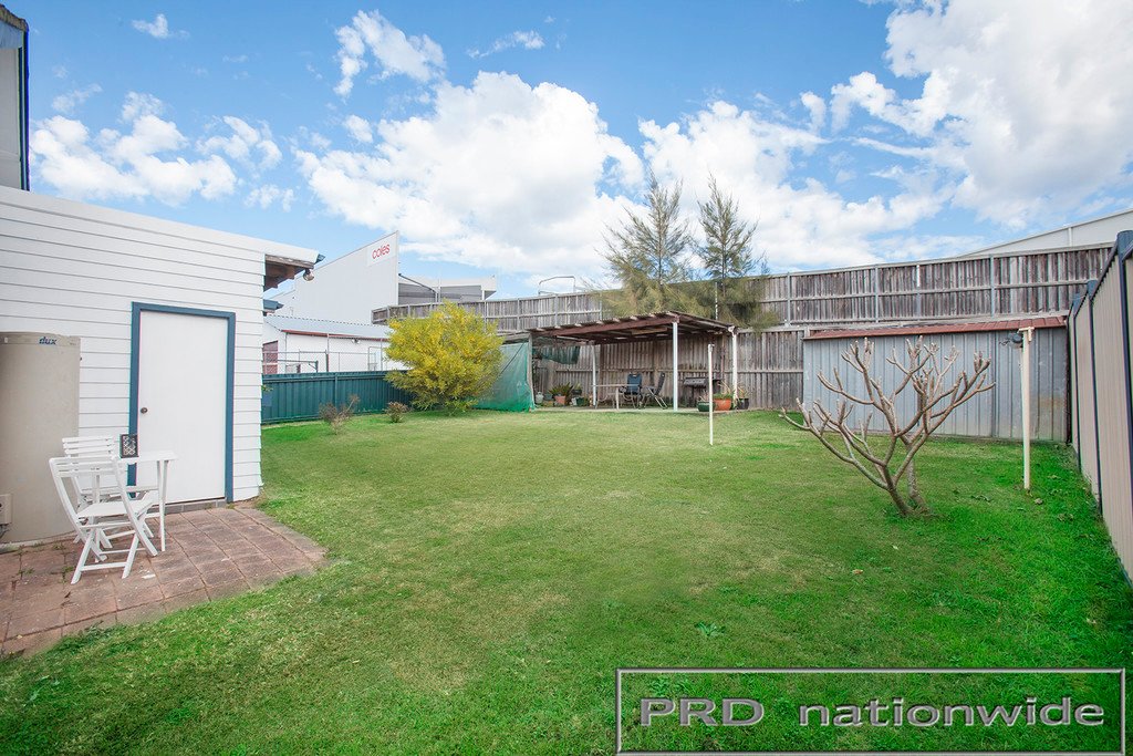 32 Weblands Street RUTHERFORD 14