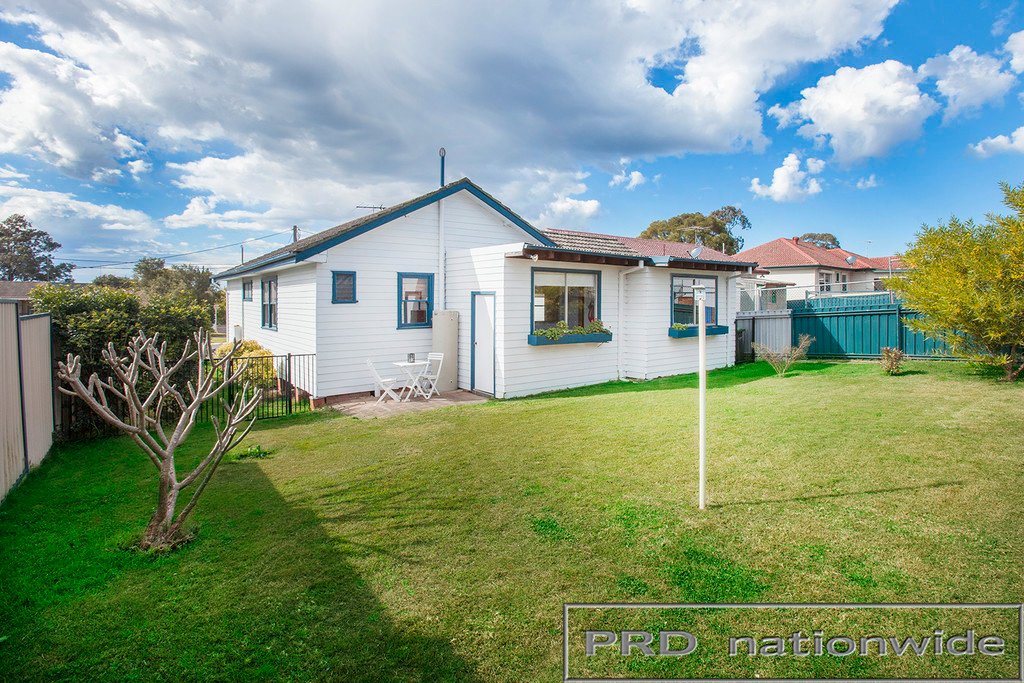 32 Weblands Street RUTHERFORD 15