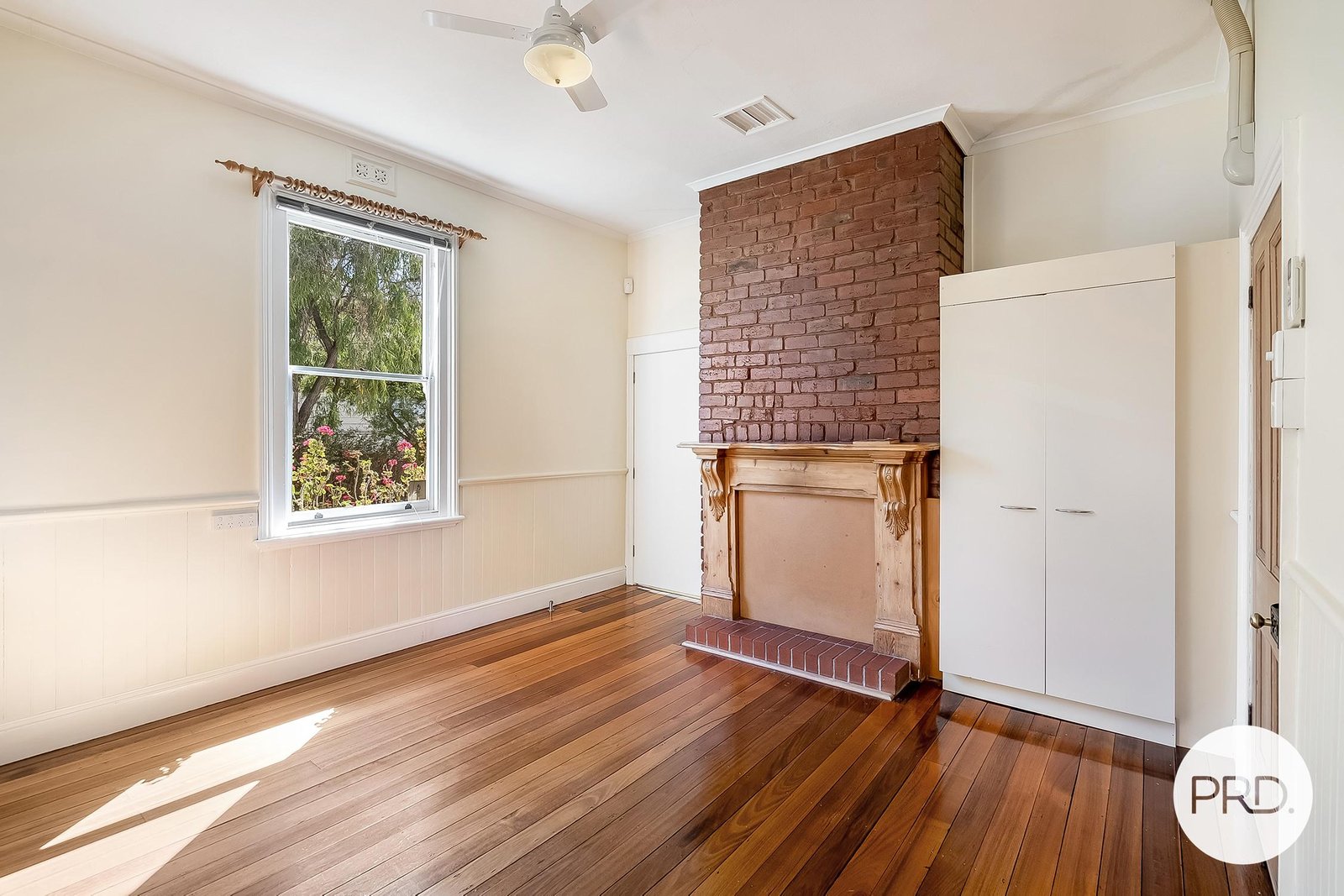 32 Wellington Road LINDISFARNE 8