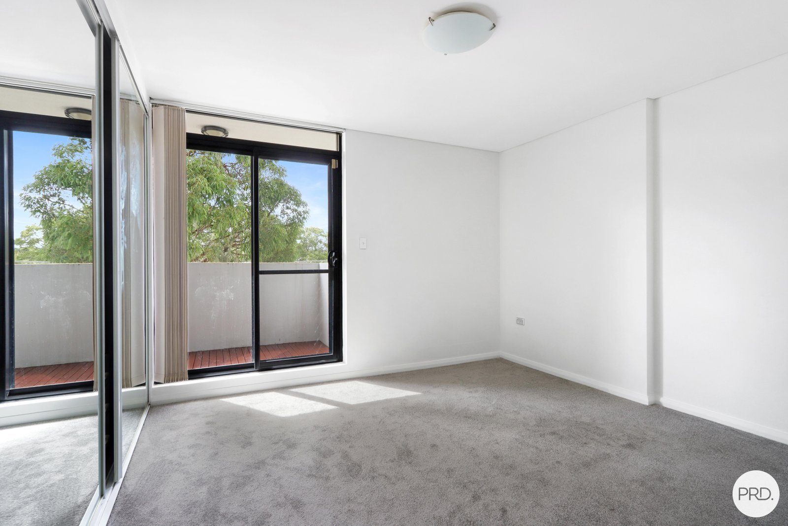 3/2 Willison Road CARLTON 5