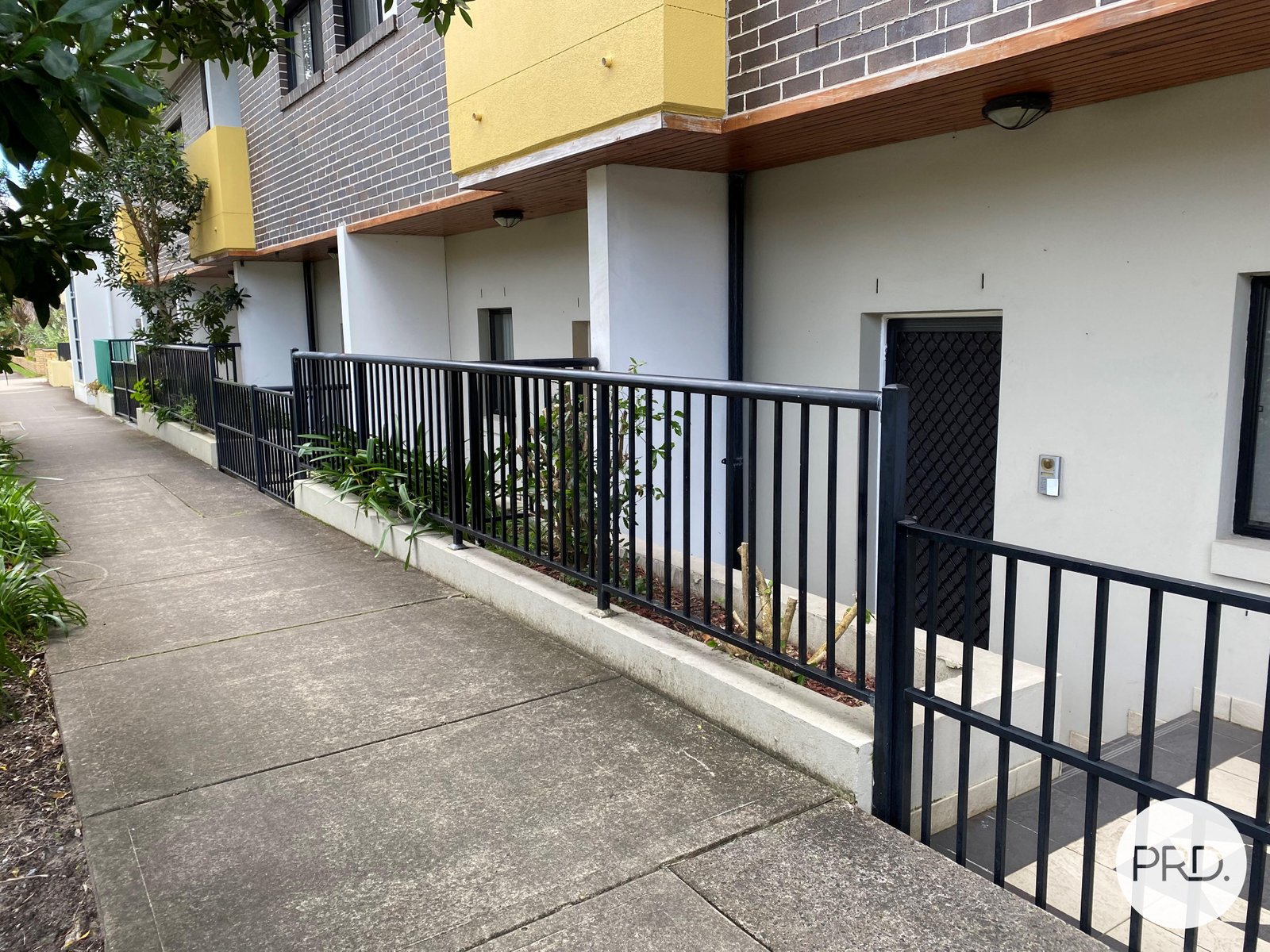 3/2 Willison Road CARLTON 8