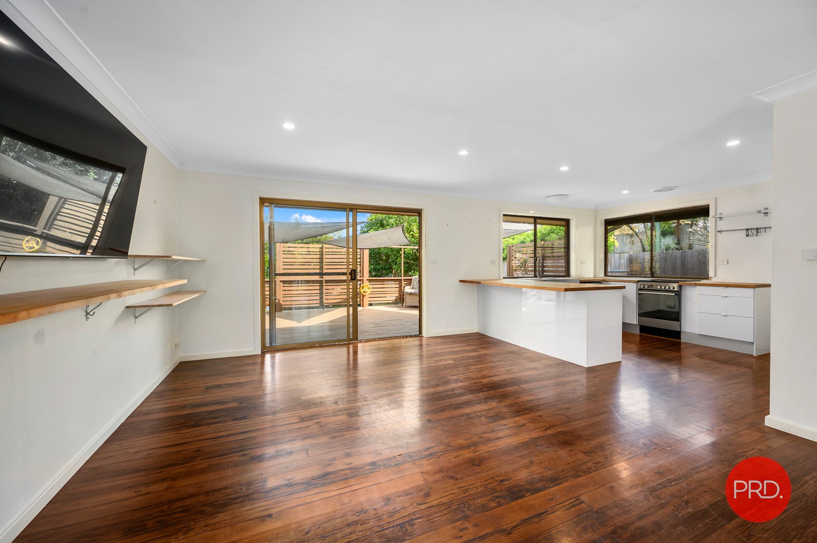 32 Woodhouse Road MOONEE BEACH 5