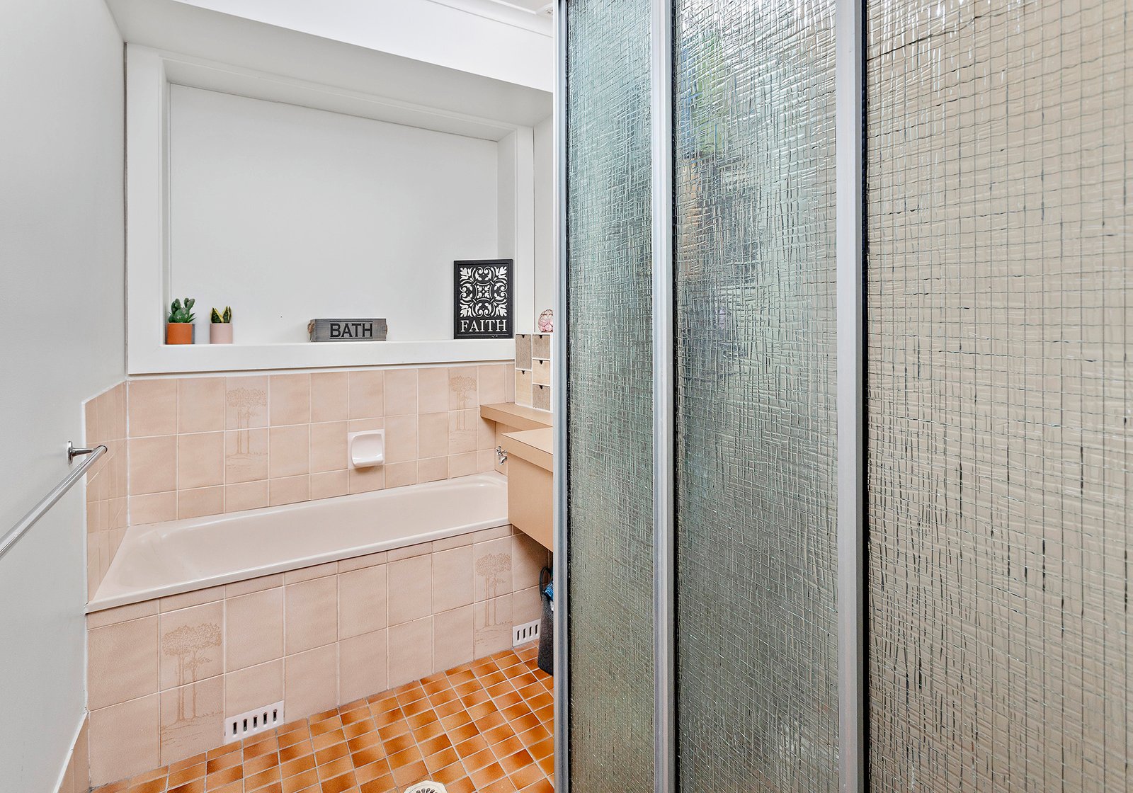 32 Woodridge Road HORSLEY 7