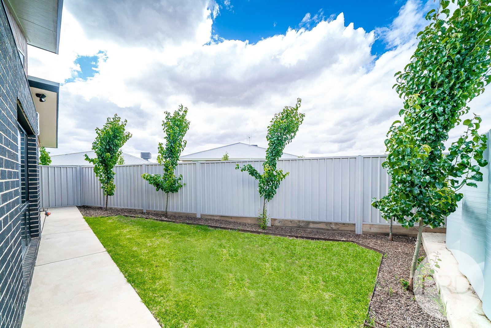 32 Yenda Avenue GOBBAGOMBALIN 15