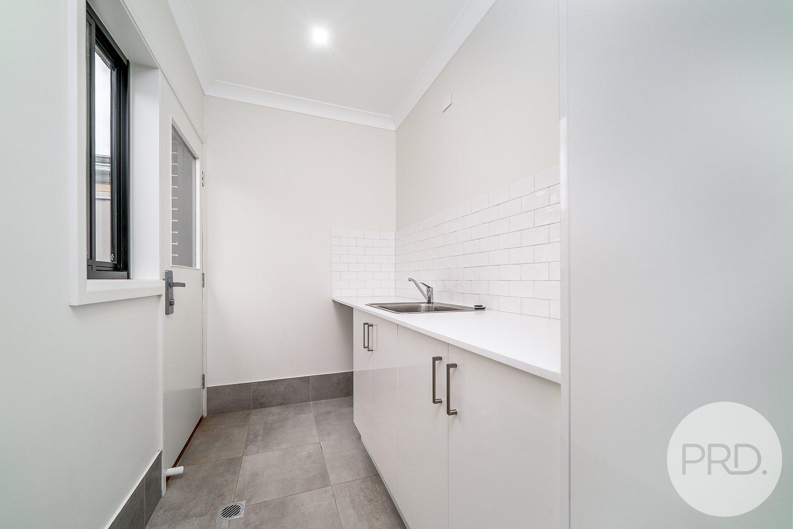 32 Yenda Avenue GOBBAGOMBALIN 13