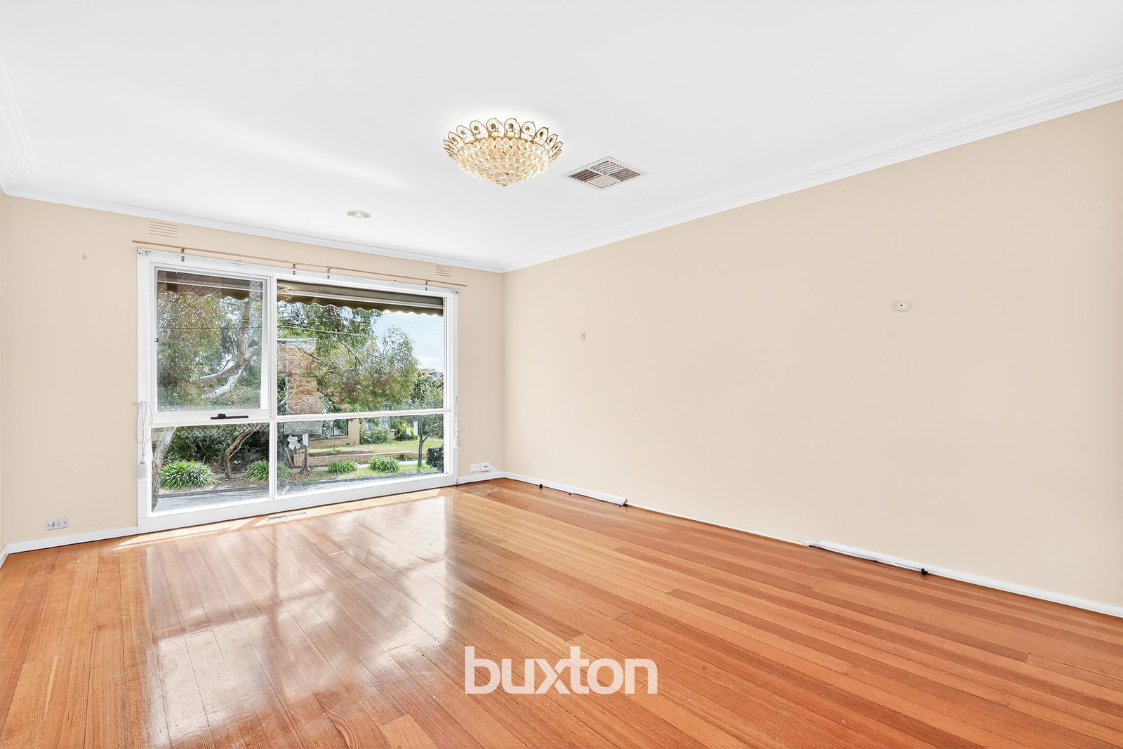 Gallery: 32 Yertchuk Avenue