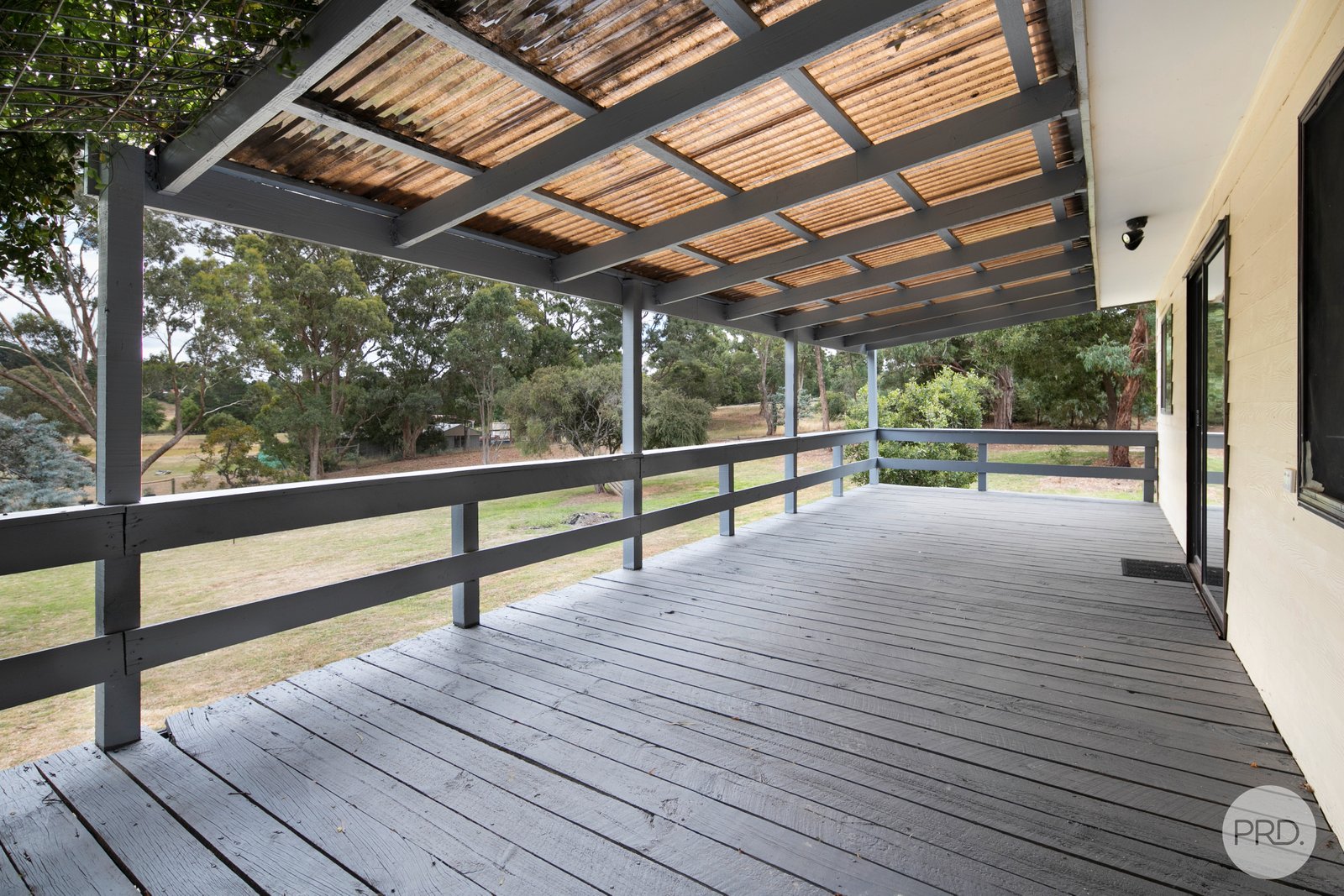 32 Young Street LINTON 10