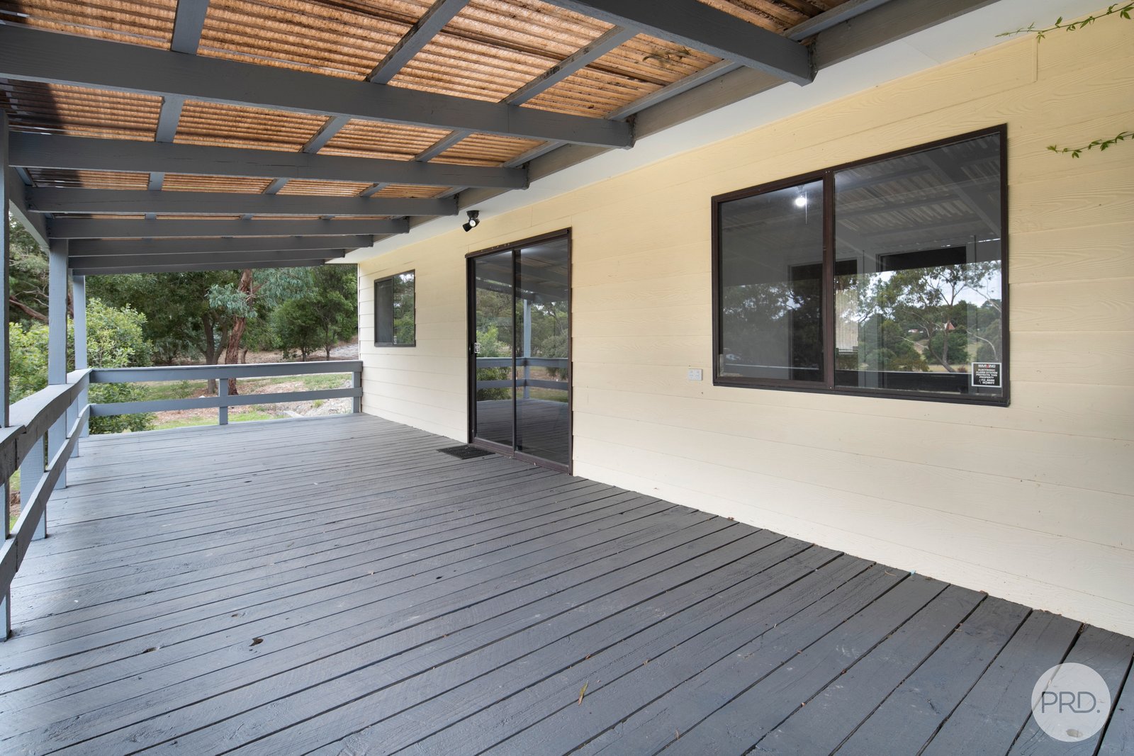 32 Young Street LINTON 11