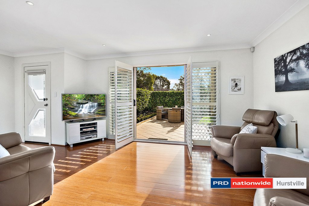3/20 Kumbardang Ave  MIRANDA 2