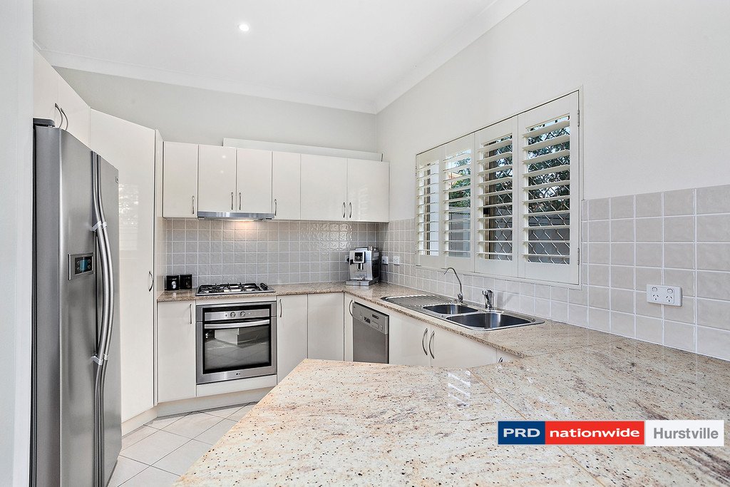 3/20 Kumbardang Ave  MIRANDA 3