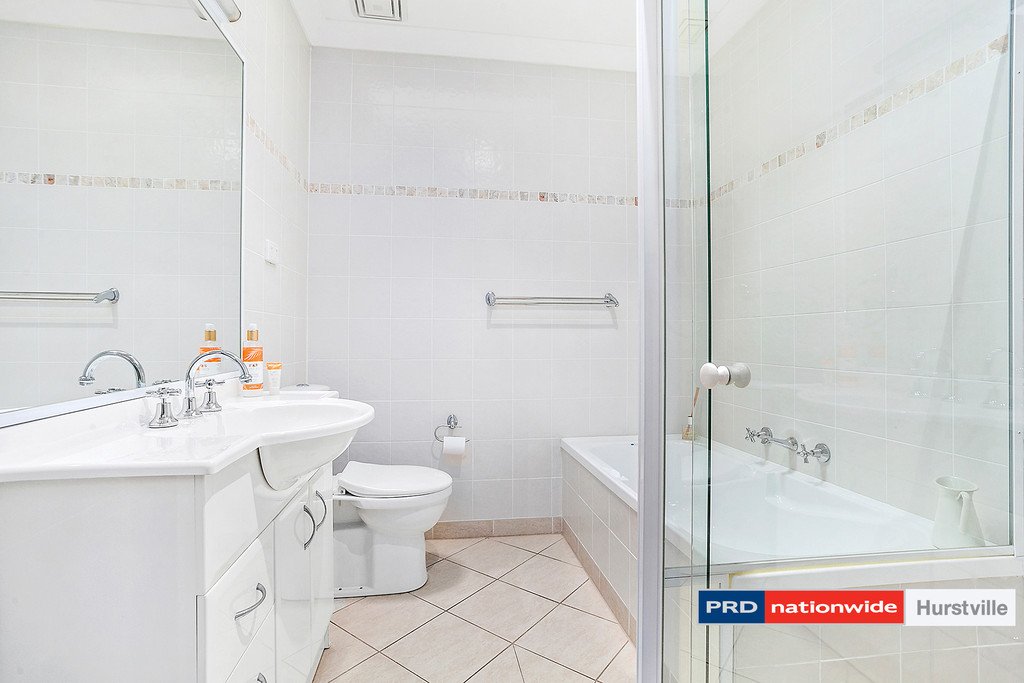 3/20 Kumbardang Ave  MIRANDA 7