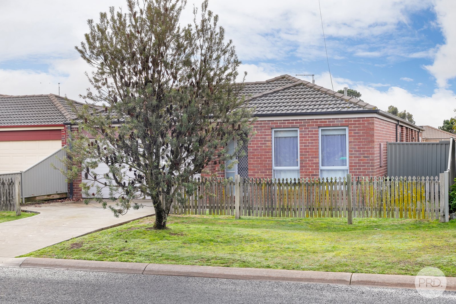 320 Learmonth Road MITCHELL PARK 1