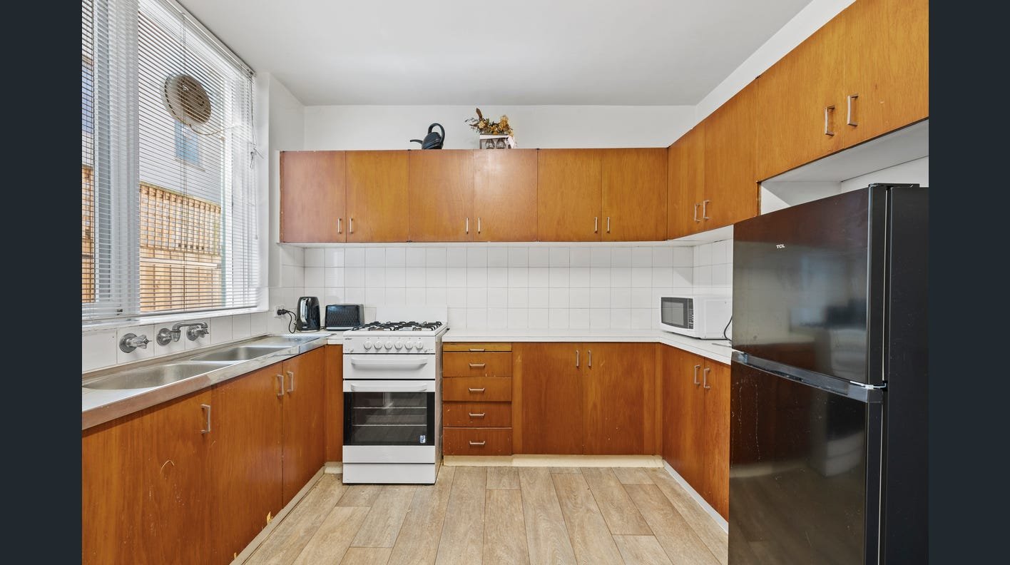 Real Estate and Property in 3/20 Pine Avenue, Elwood, VIC