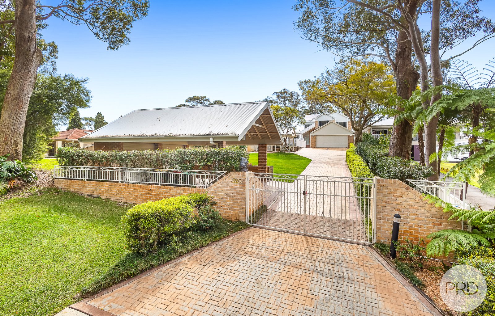 320 Wanda Avenue SALAMANDER BAY 4
