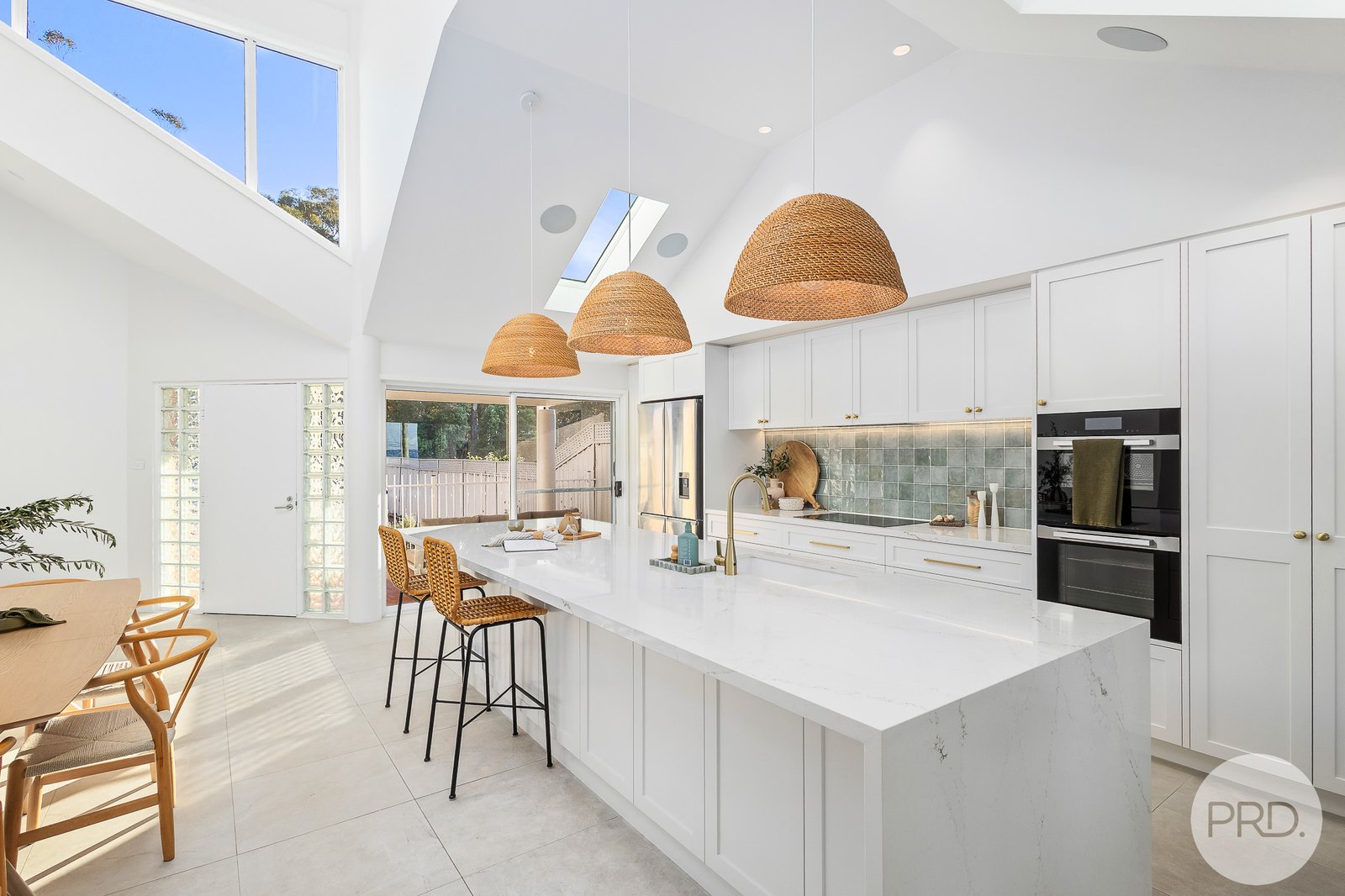 320 Wanda Avenue SALAMANDER BAY 9