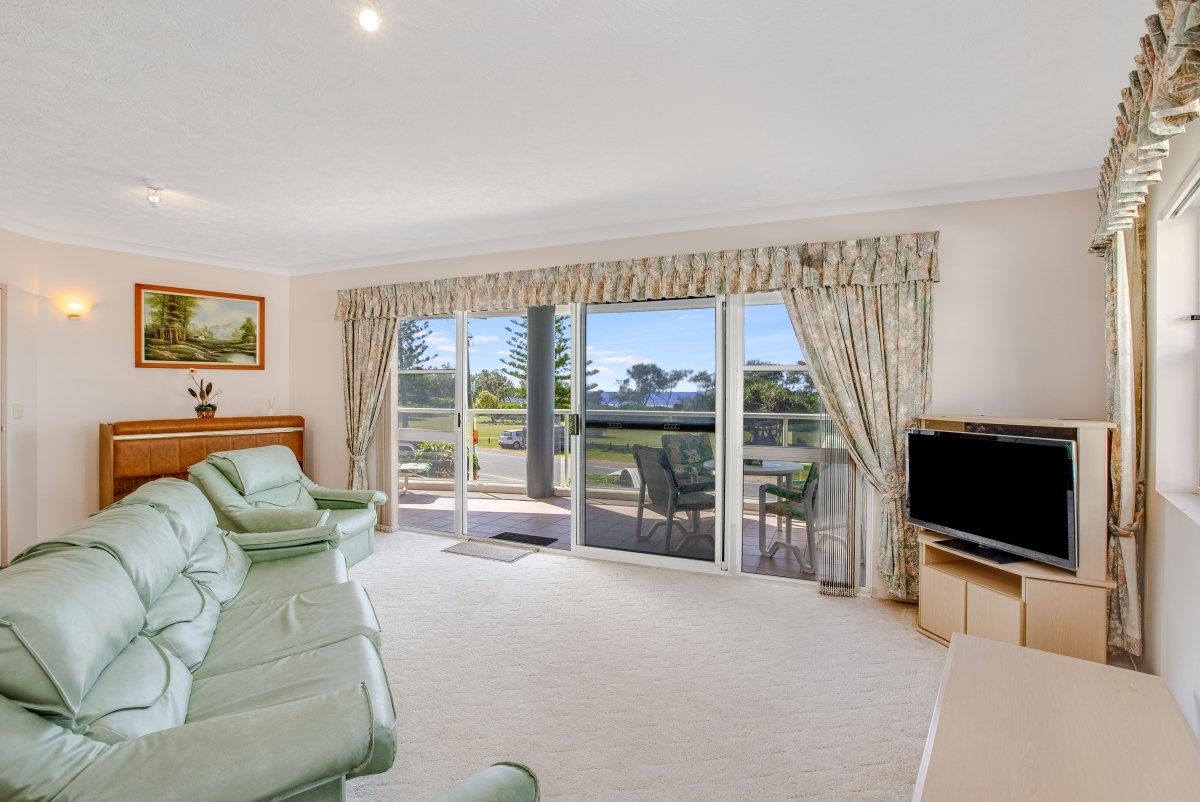 3/200 Marine Parade KINGSCLIFF 5