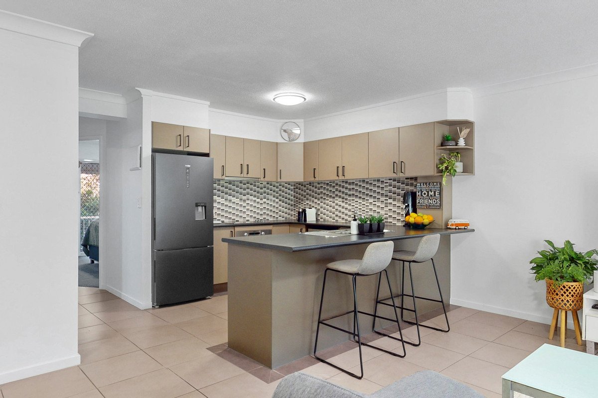 320/15 Burleigh Street Burleigh Heads 3