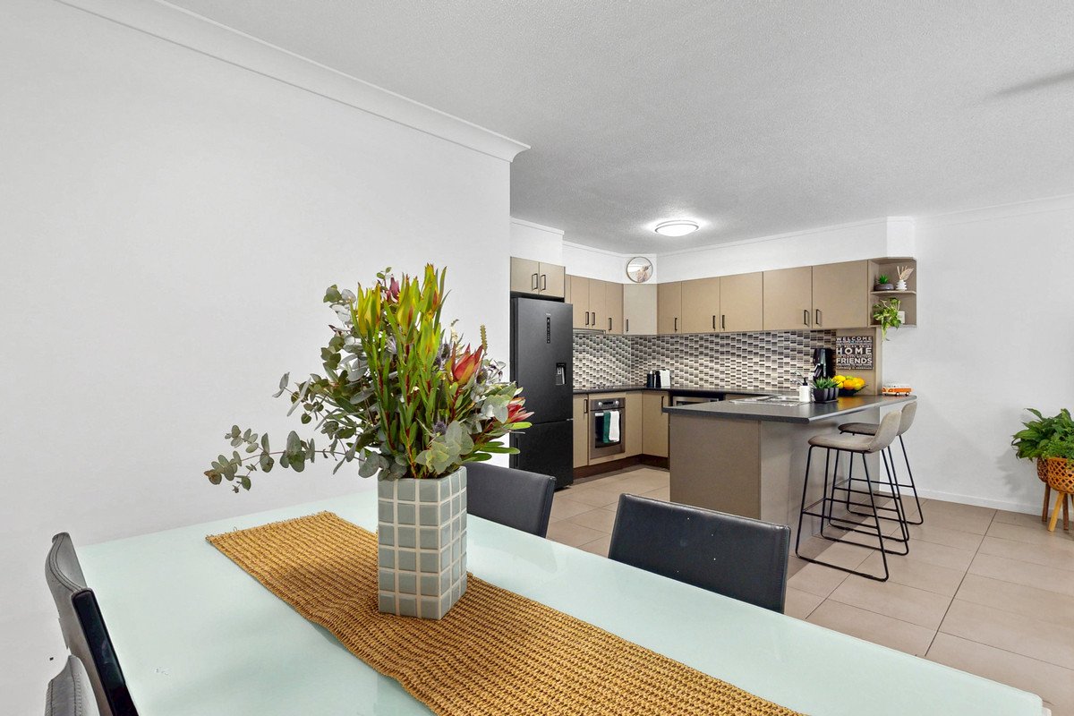320/15 Burleigh Street Burleigh Heads 4