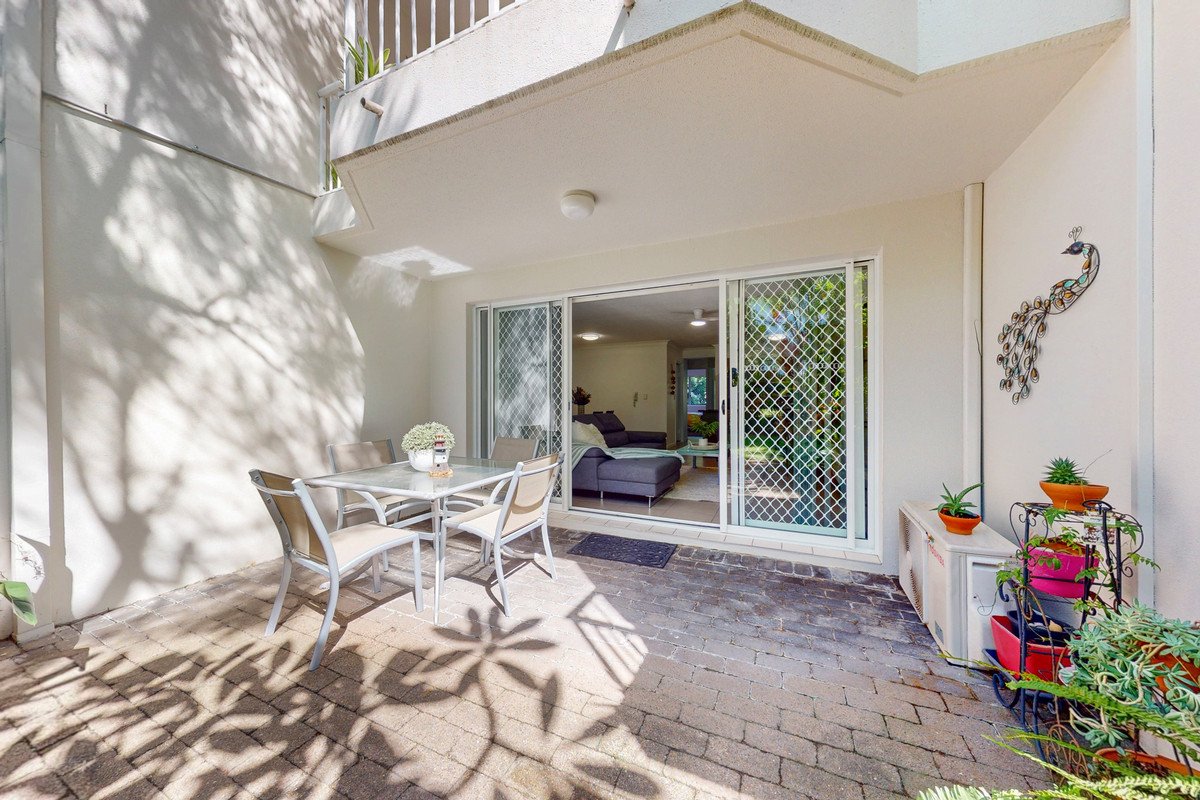 320/15 Burleigh Street Burleigh Heads 12