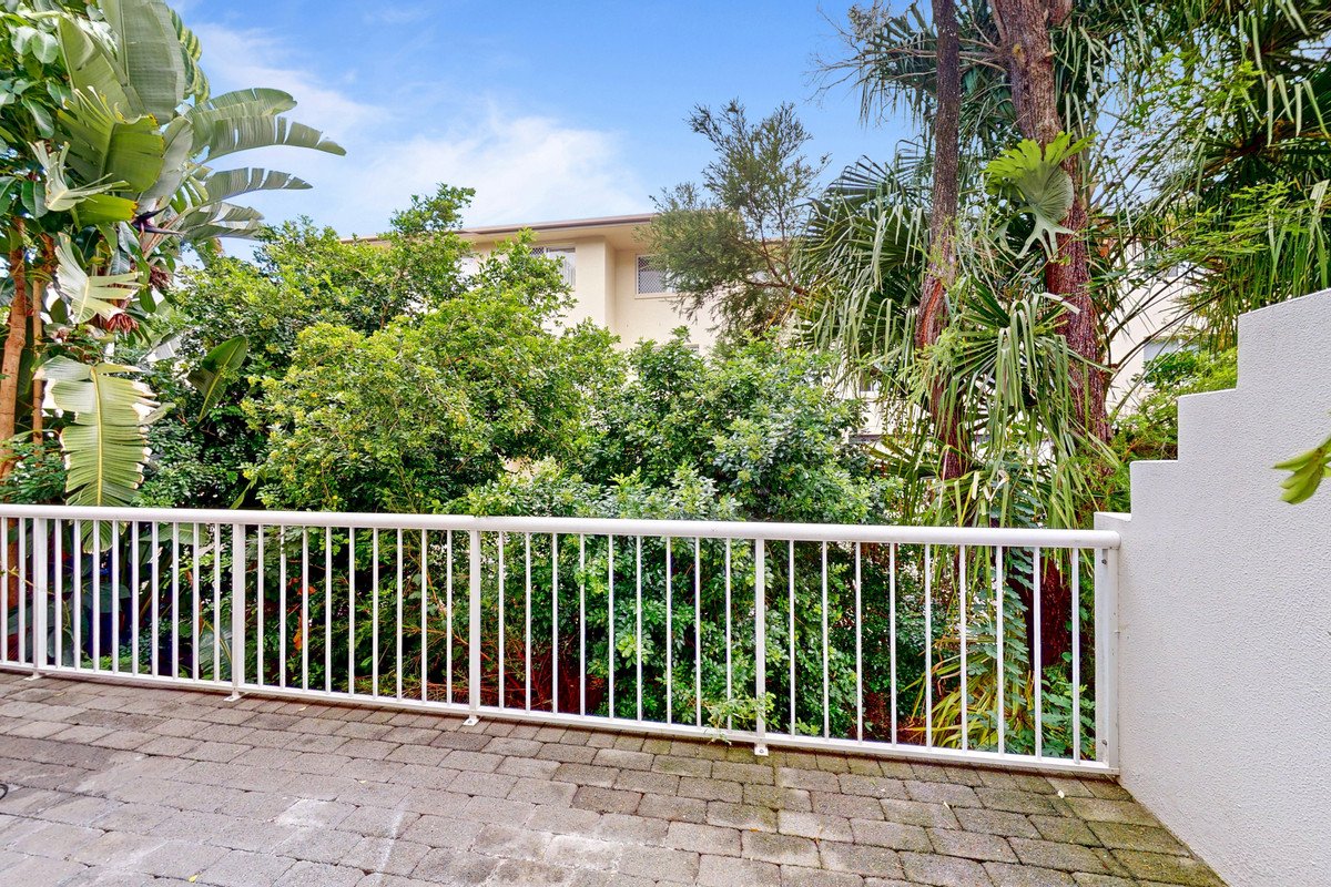 320/15 Burleigh Street Burleigh Heads 14