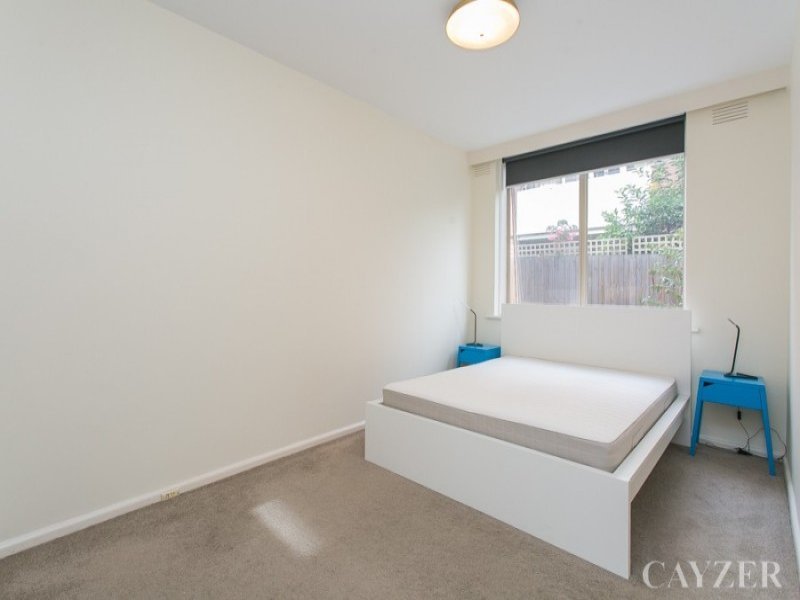 Gallery: 3/206 Canterbury Road