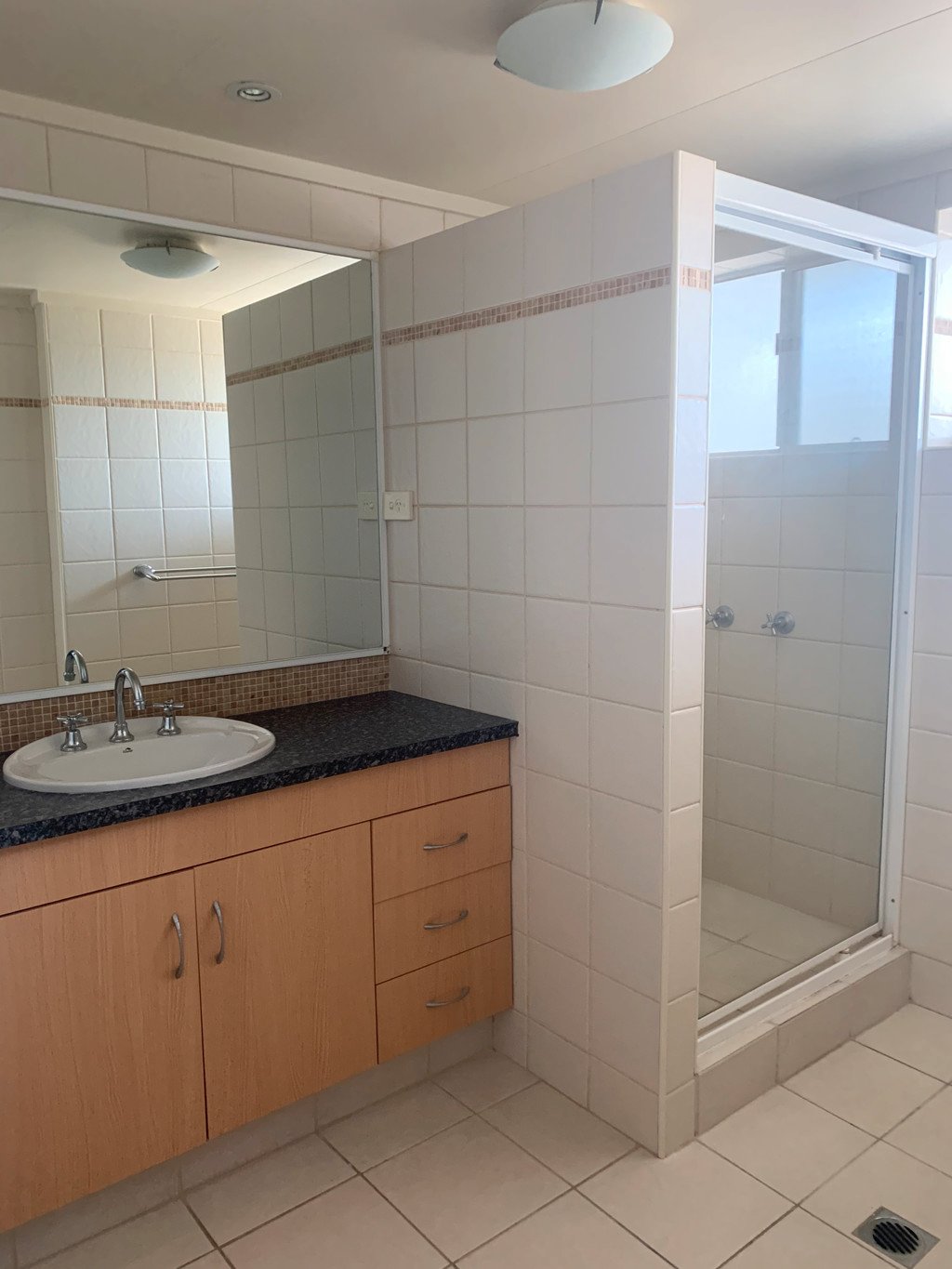 3/206 Pacific Parade BILINGA 2