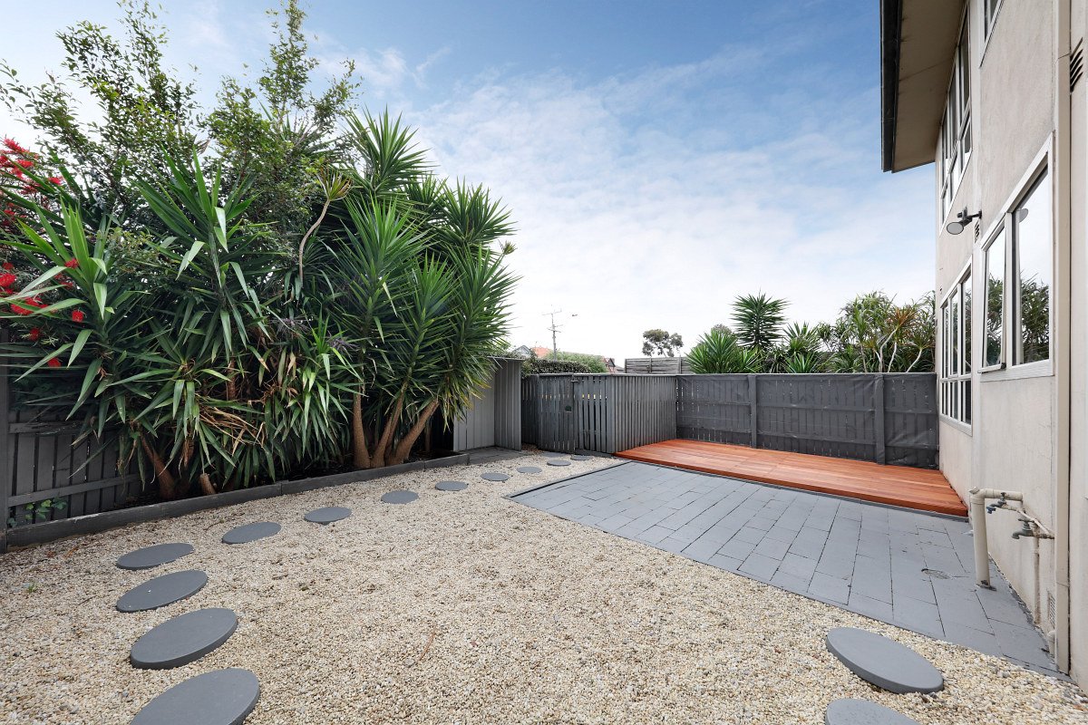Gallery: 3/207 Centre Road