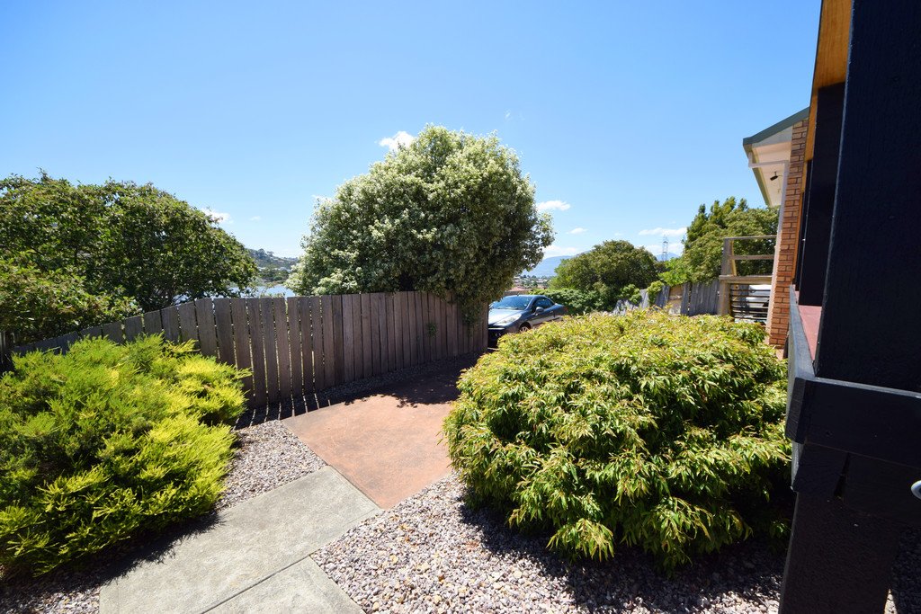 3/207 Tolosa Street GLENORCHY 13