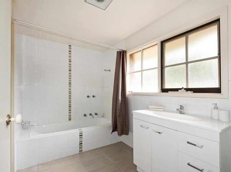 Real Estate and Property in 3/209 Waiora Road, Heidelberg Heights, VIC