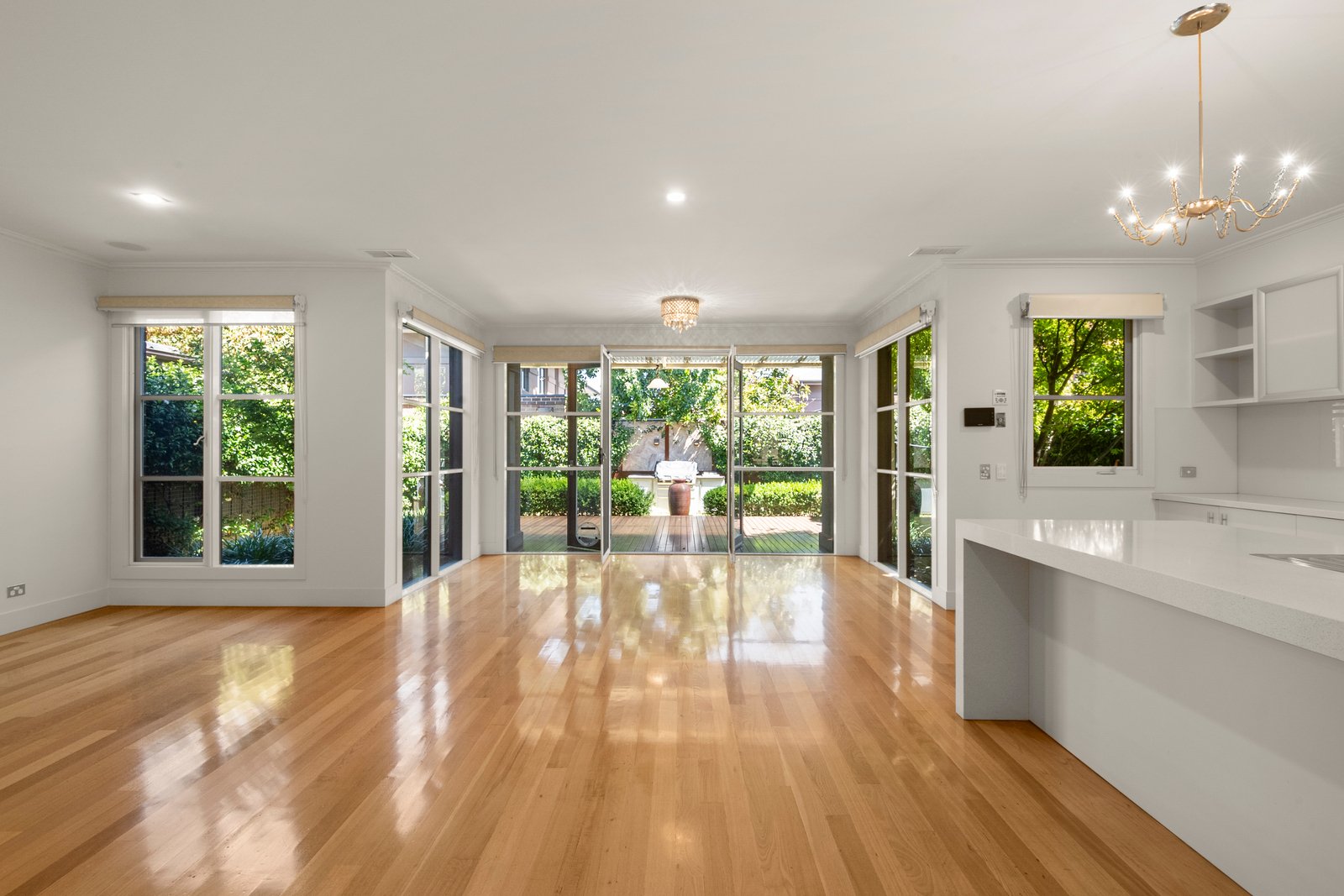 320A Mont Albert Road, Mont Albert, Vic