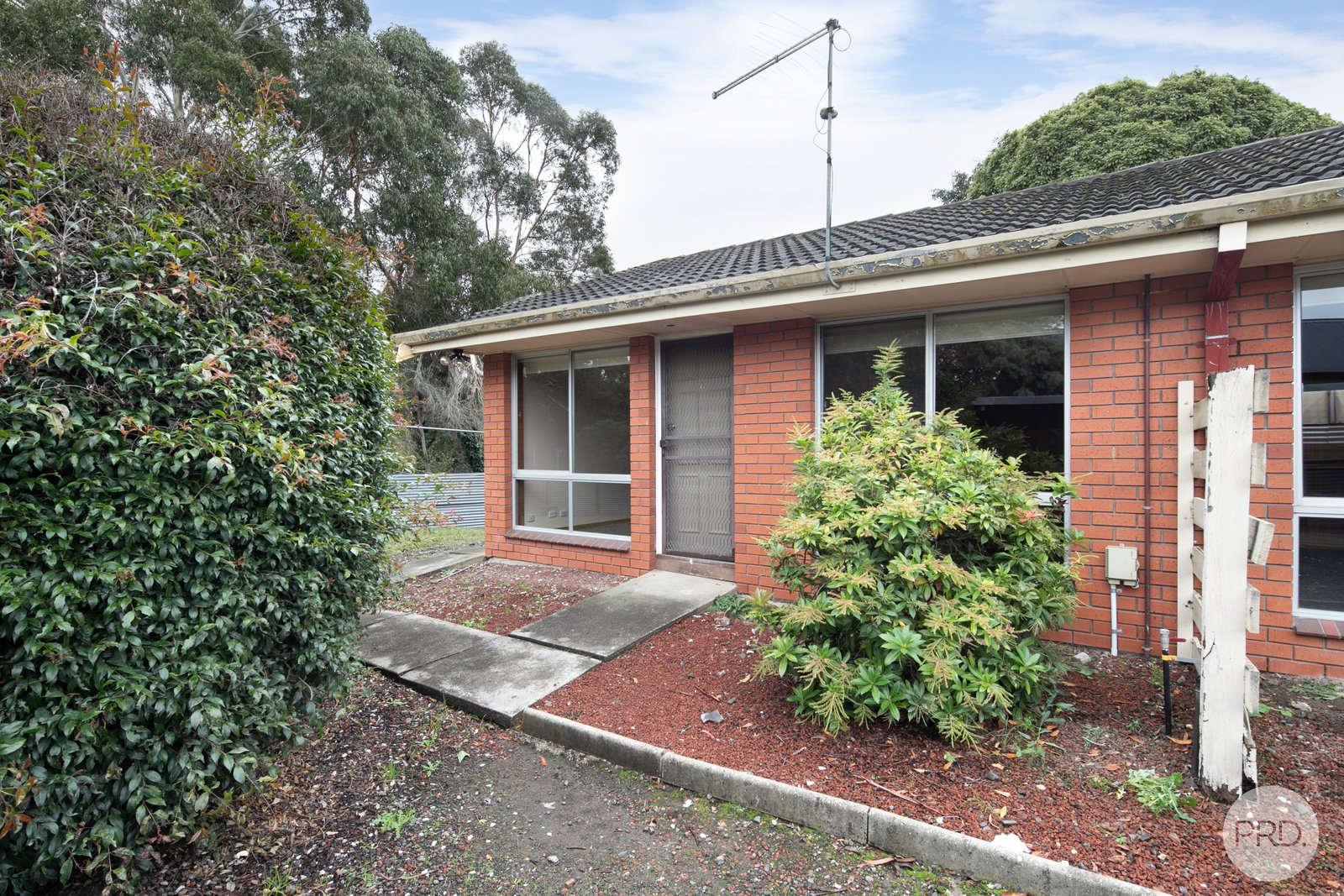 3/21 Ainley Street BROWN HILL 1