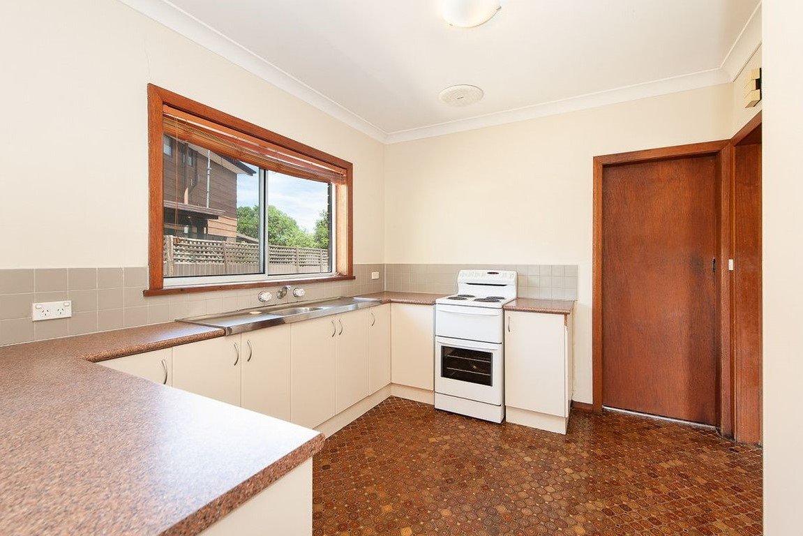 321 Balston Street LAVINGTON 5