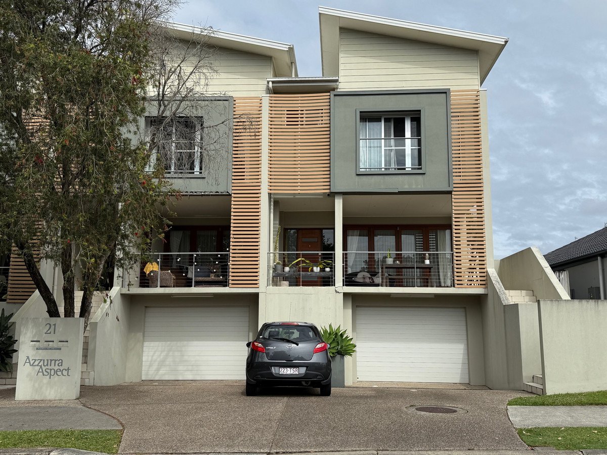 3/21 Bayswater Avenue Varsity Lakes 1
