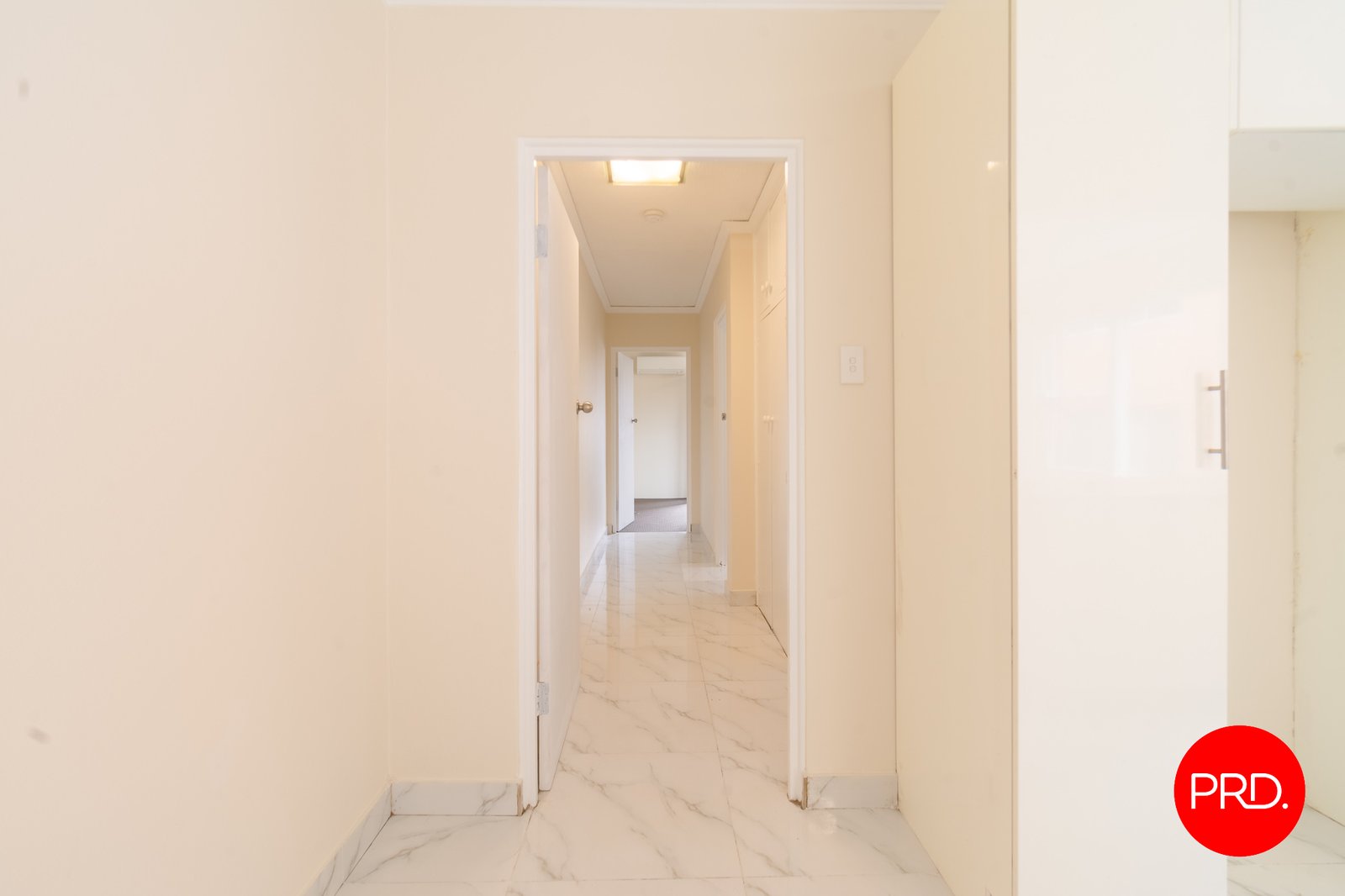 3/21 Denman Ave  WILEY PARK 8