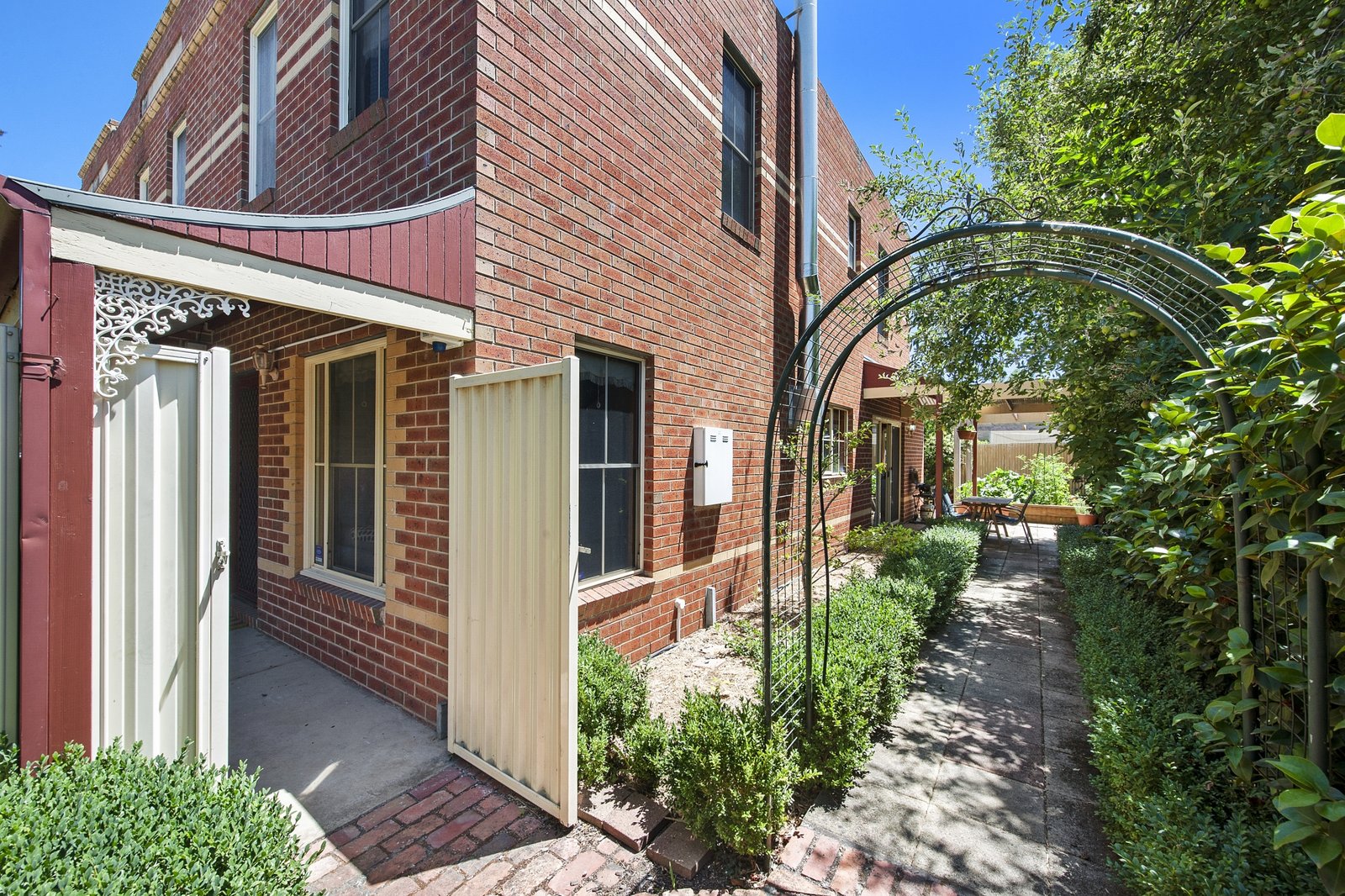 Gallery: 3/21 High Street
